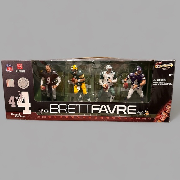 Brett Favre Through The Years Collectable Action Figures - Picture 11 of 11